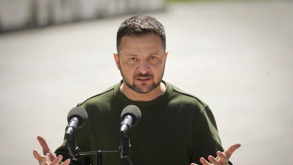 US to send new €206m military aid package to Ukraine, officials say